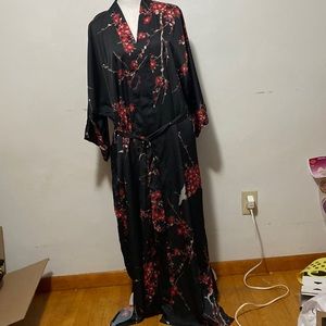 Kimono robe
